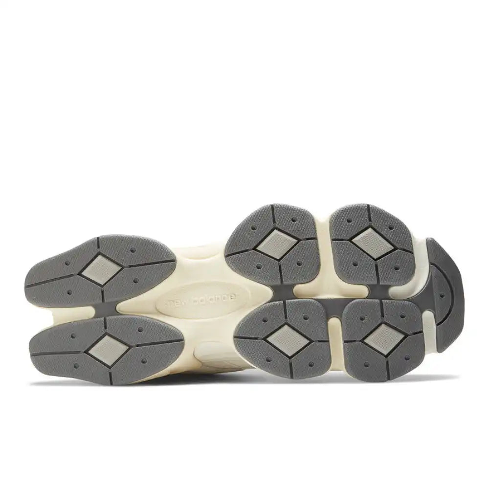 New Balance 9060 White